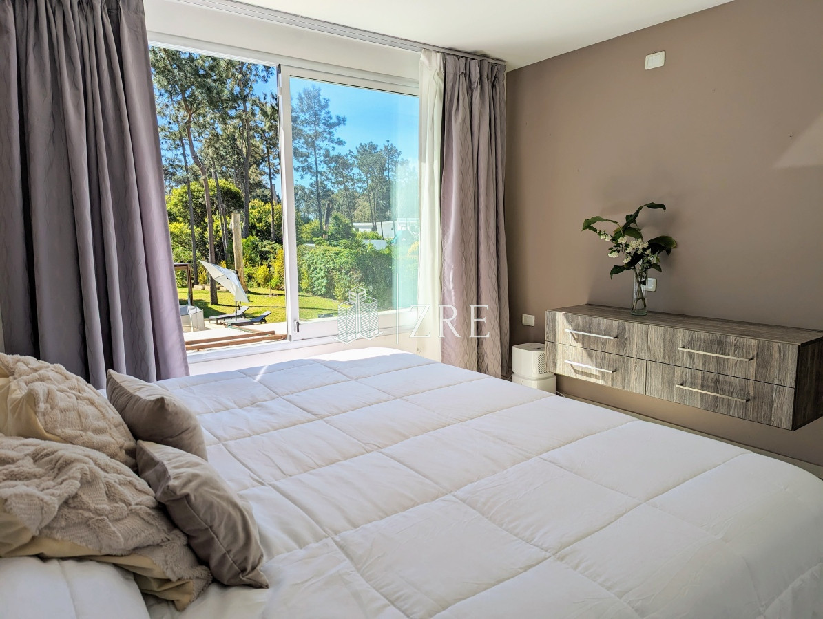 Casa ID.720 - Venta y alquiler espectacular casa en Parque Burnett, Maldonado