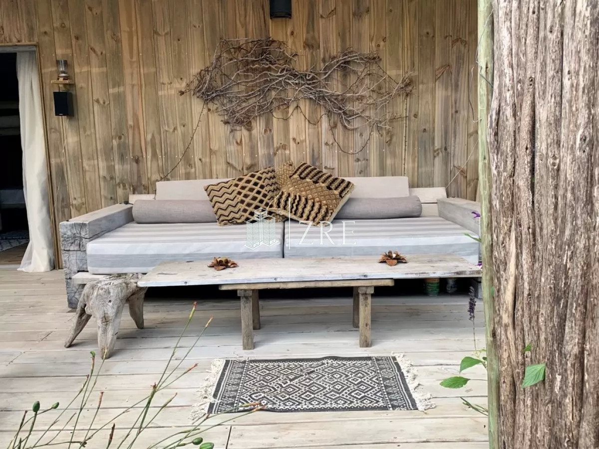 Casa ID.192 - Casa en venta 7 dormitorios Punta Piedras