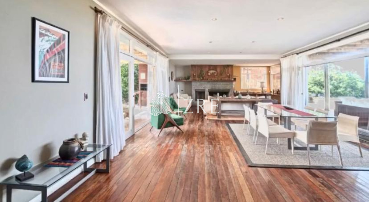 Casa ID.394 - Venta casa en playa mansa, Punta del Este