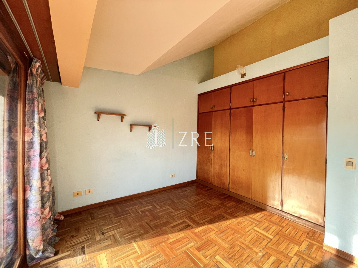 Casa ID.231 - Venta casa 4 dormitorios playa mansa Punta del Este