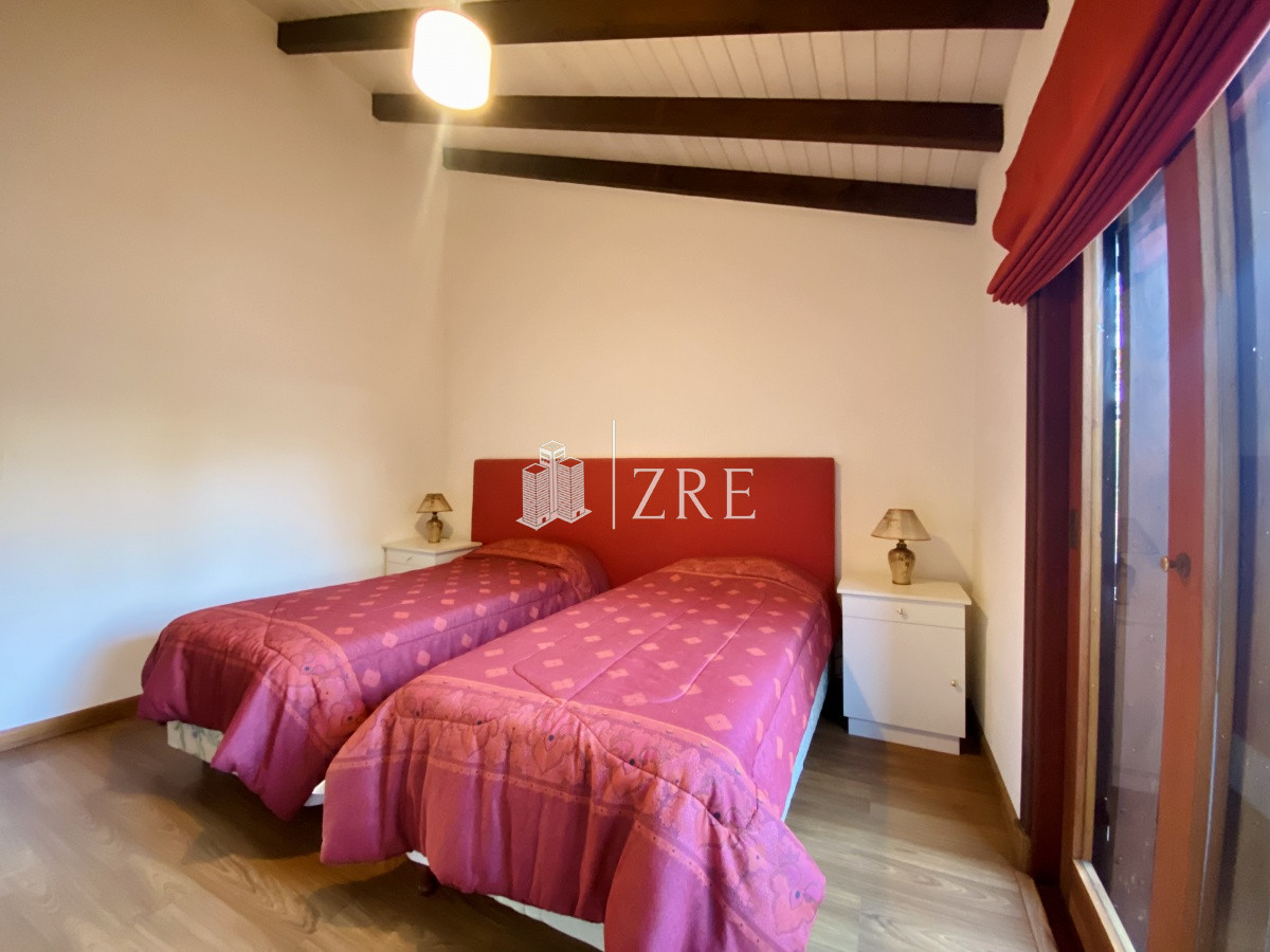 Casa ID.301 - Venta casa 3 dormitorios. Pinares Punta del Este. 