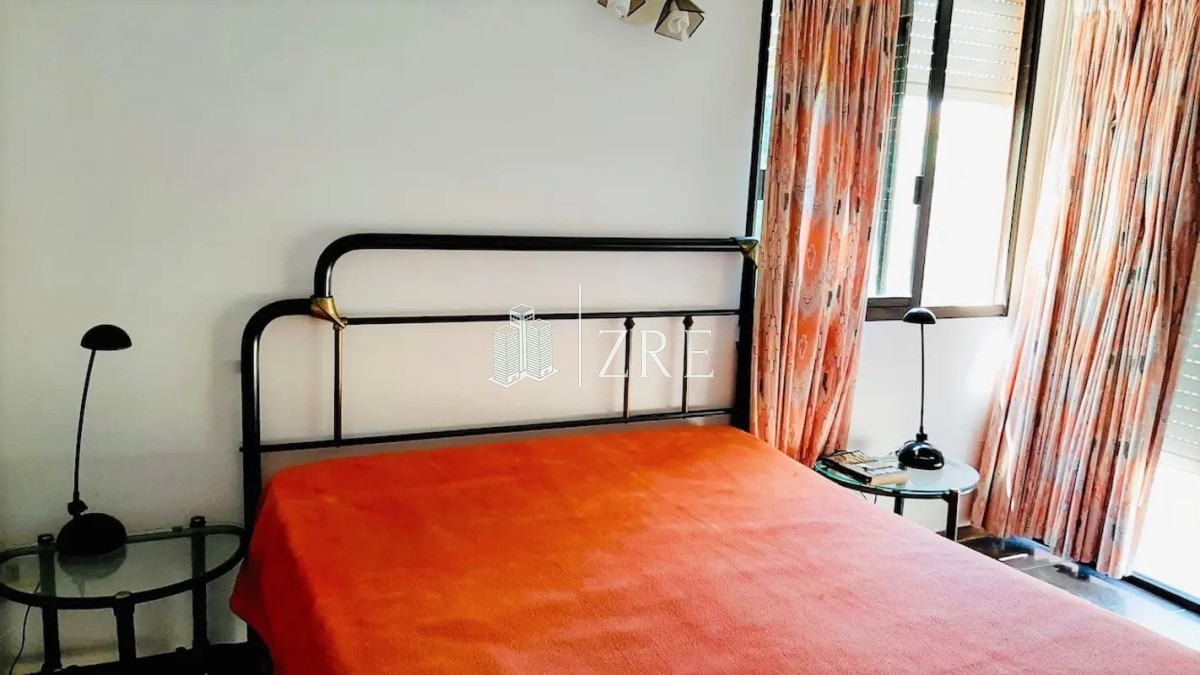 Casa ID.62 - Venta casa a media cuadra de la playa, 5 dorm, 4 baños y servicio