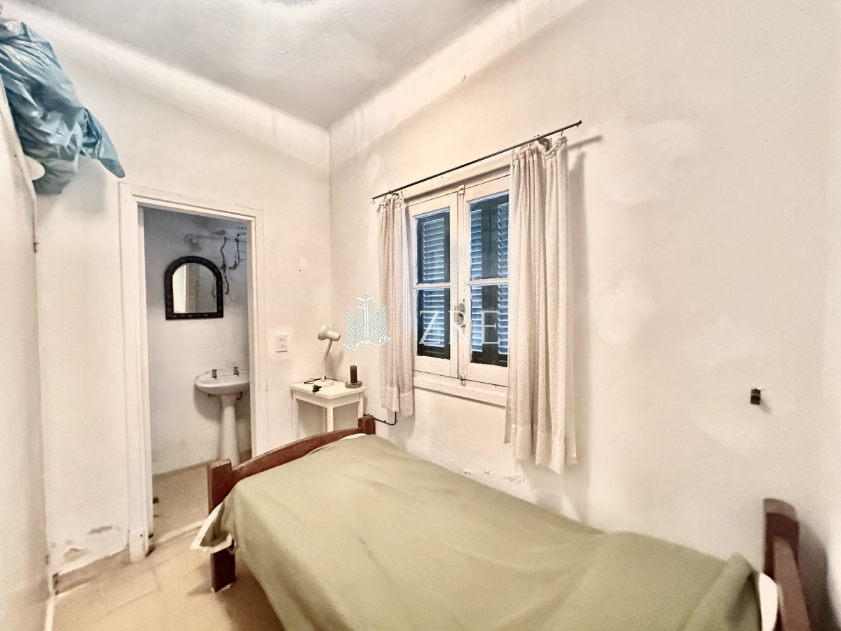 Casa ID.798 - Venta casa 7 dormitorios. Playa brava, Punta del Este