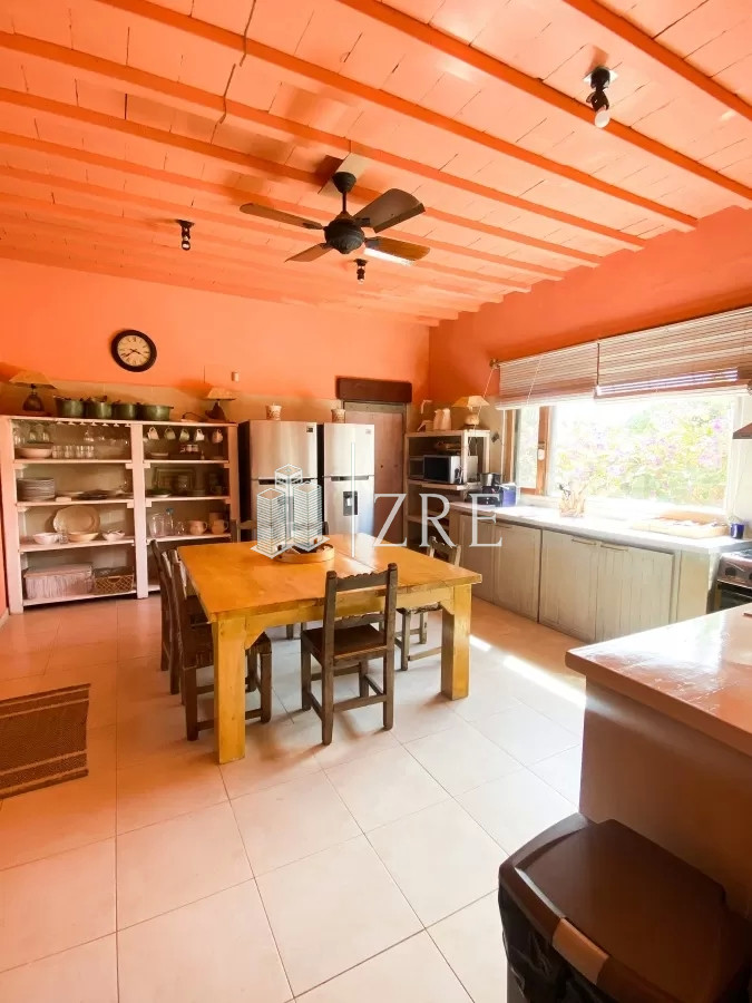 Casa ID.192 - Casa en venta 7 dormitorios Punta Piedras