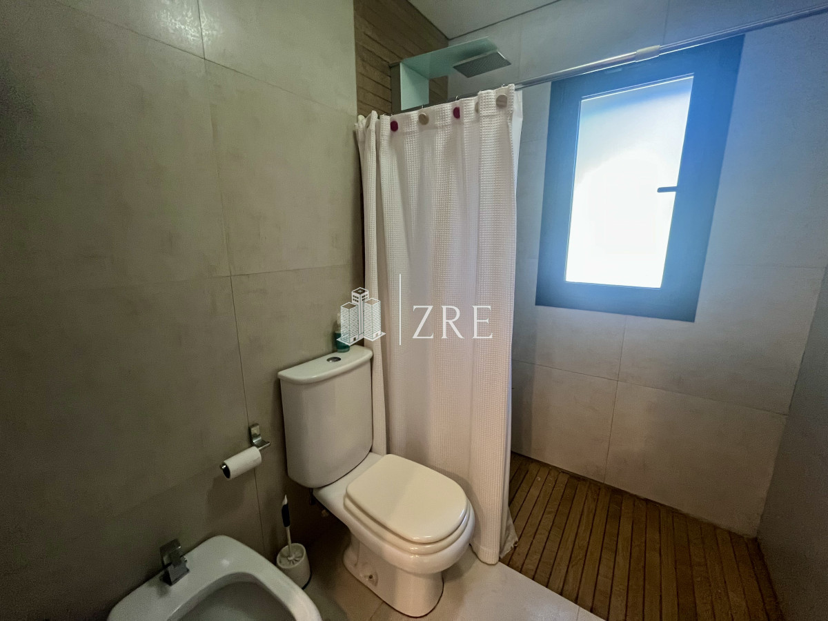 Casa ID.499 - Venta casa de dos plantas en Le Residence 