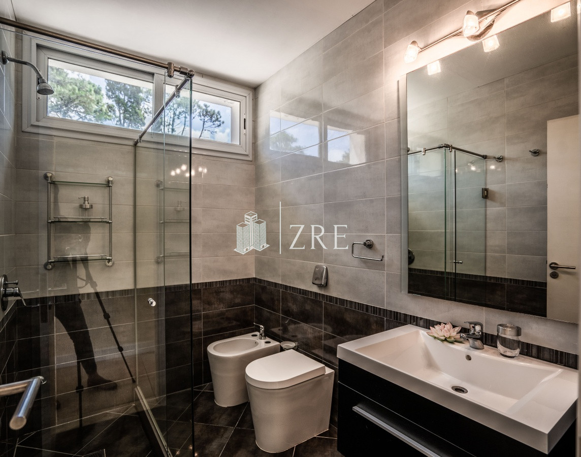 Casa ID.101 - Venta casas en Mansa - Boulevard Park - Barrio Privado