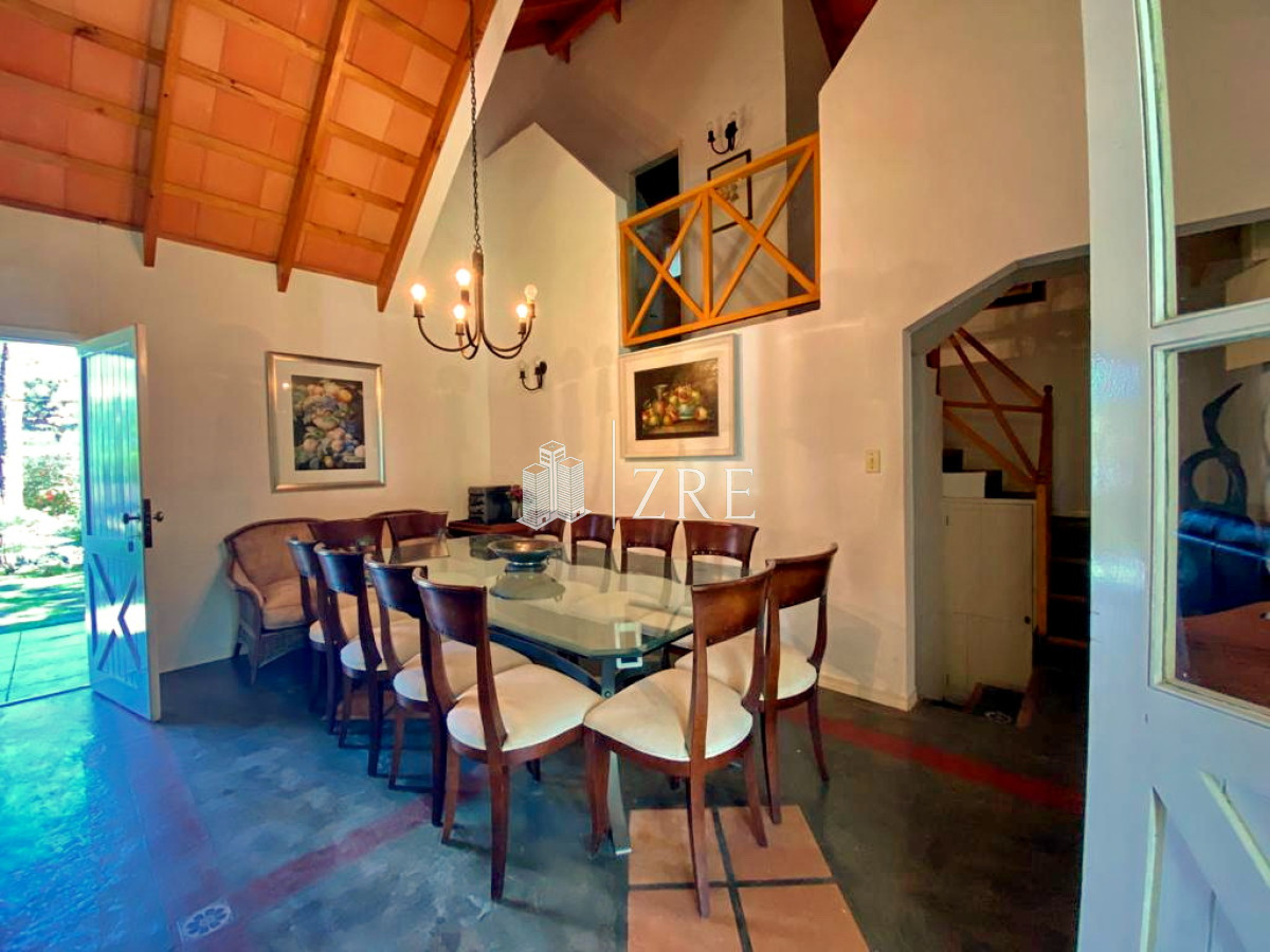 Casa ID.395 - Venta Casa en Brava, 3 dormitorios *