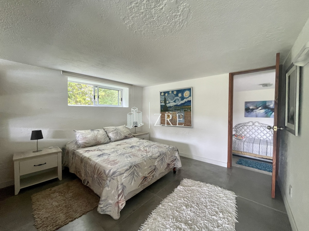 Casa ID.466 - Venta casa 8 dormitorios Punta del Este