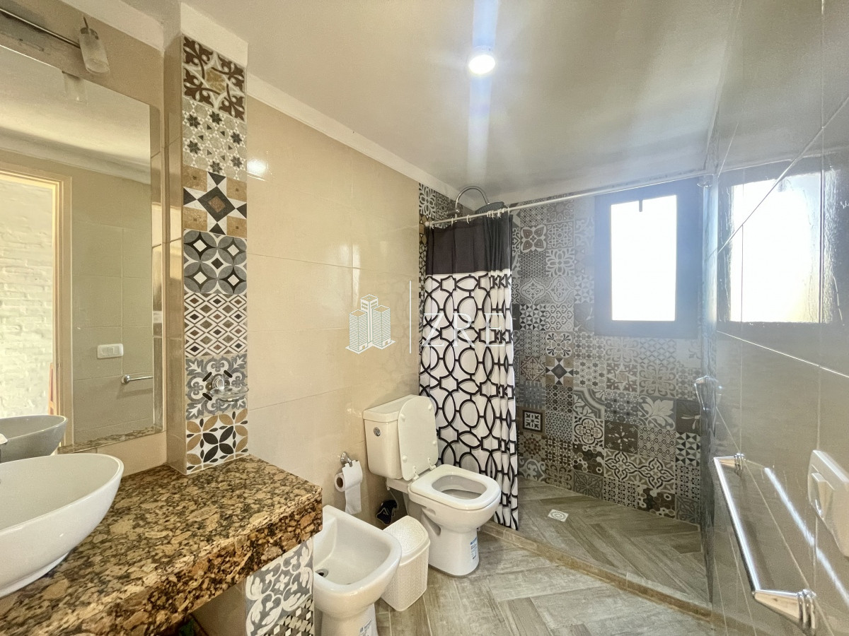 Casa ID.185 - Venta Casa - 3 dormitorios - Pileta y parrillero - Piriapolis 