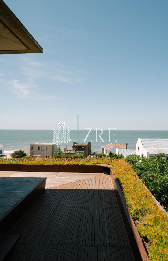 Casa ID.1349 - Alquiler casa 4 dormitorios Punta Piedras, Manantiales. 