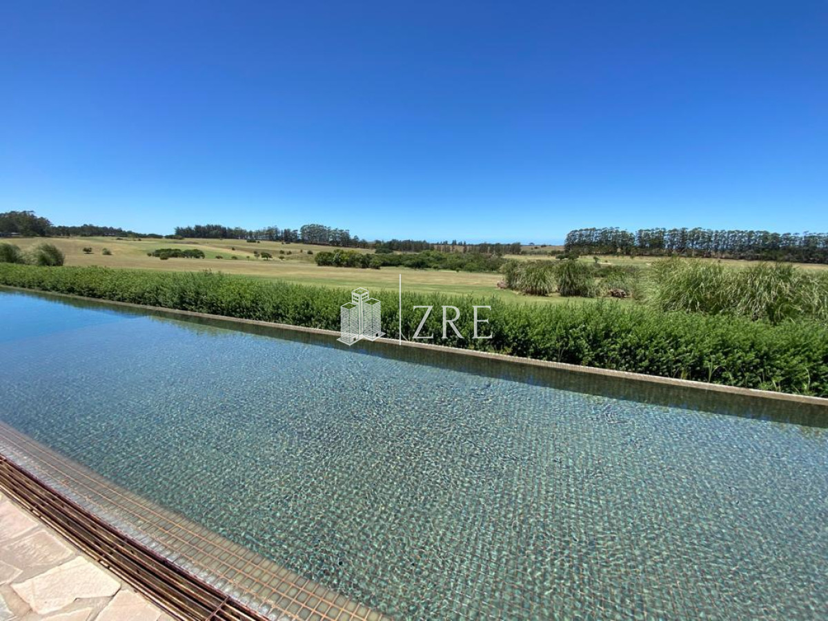 Casa ID.803 - Casa en Venta - 4 Suite-  sauna - piscina - Fasano Las Piedras  