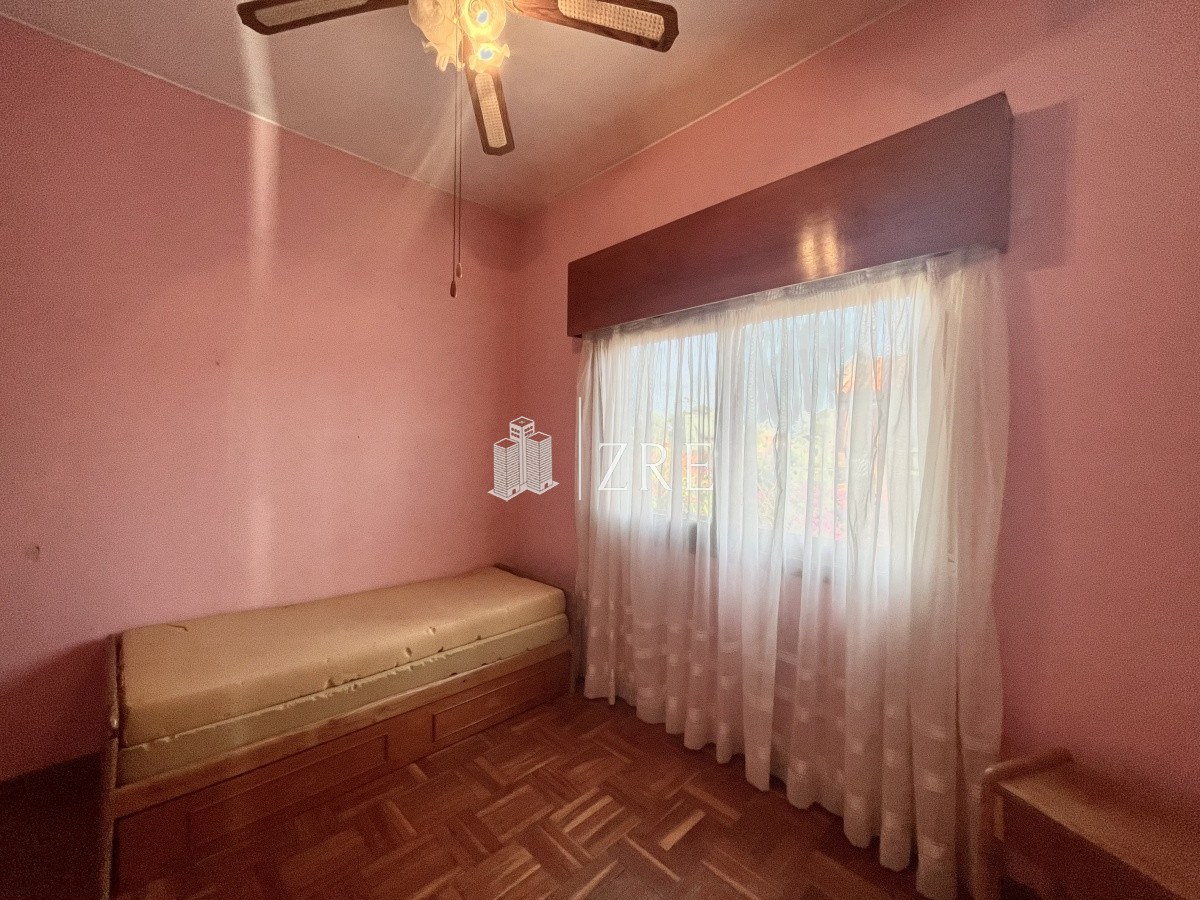 Casa ID.231 - Venta casa 4 dormitorios playa mansa Punta del Este