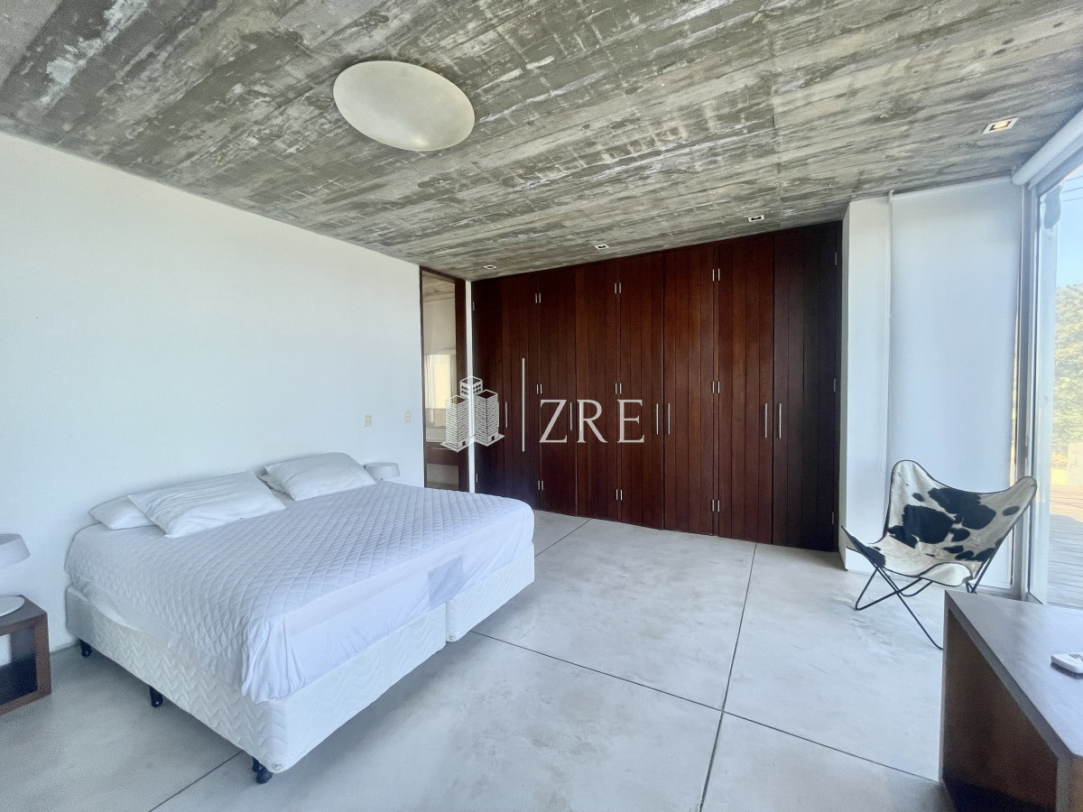 Casa ID.180 - Venta casa 7 dormitorios. El chorro, Manantiales. 