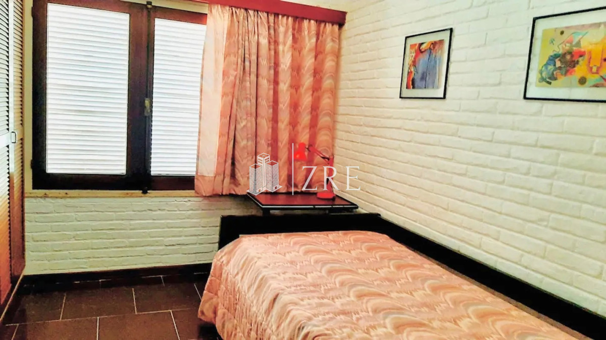 Casa ID.62 - Venta casa a media cuadra de la playa, 5 dorm, 4 baños y servicio