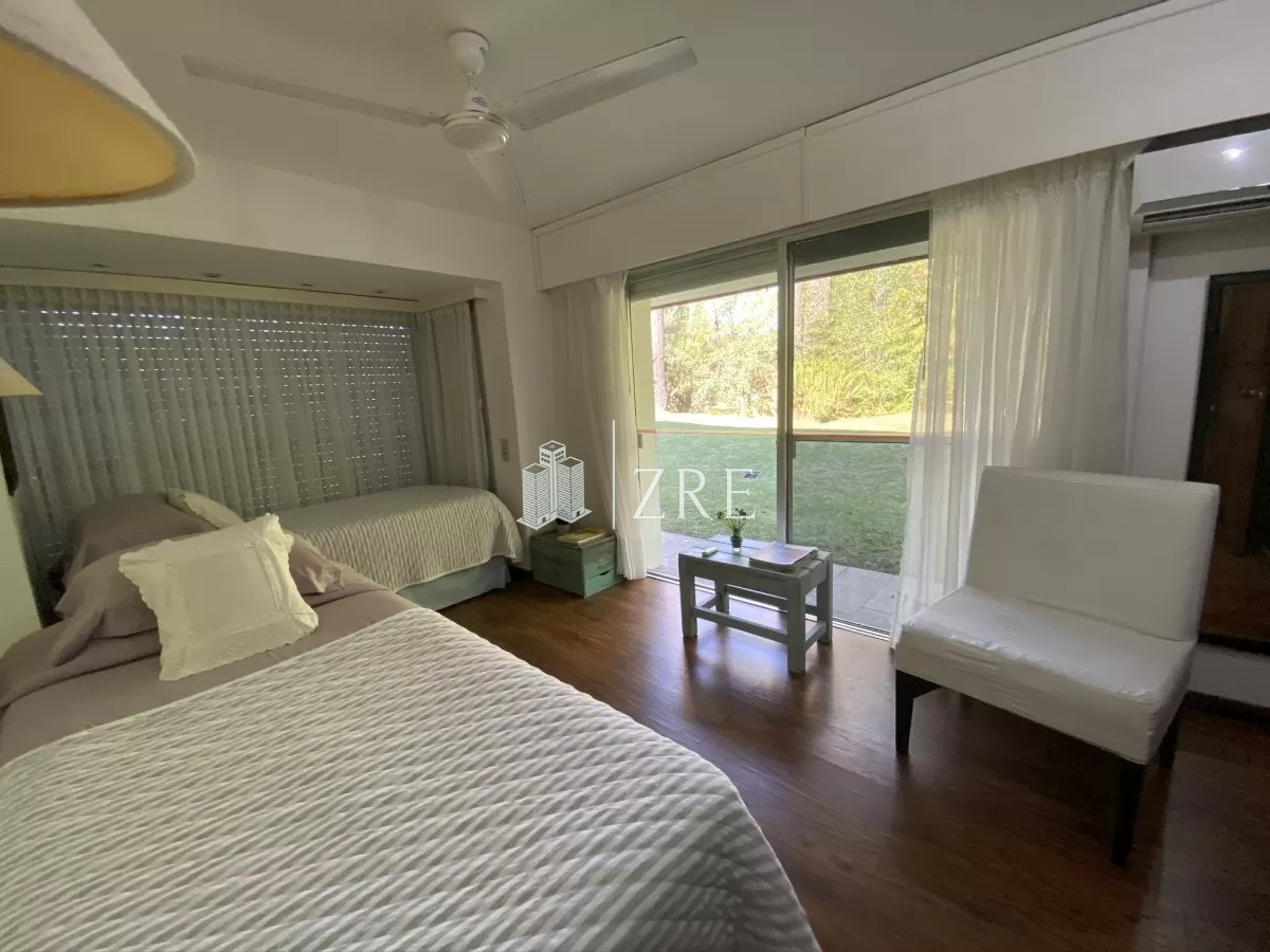 Casa ID.446 - Venta casa 8 dormitorios Punta del Este