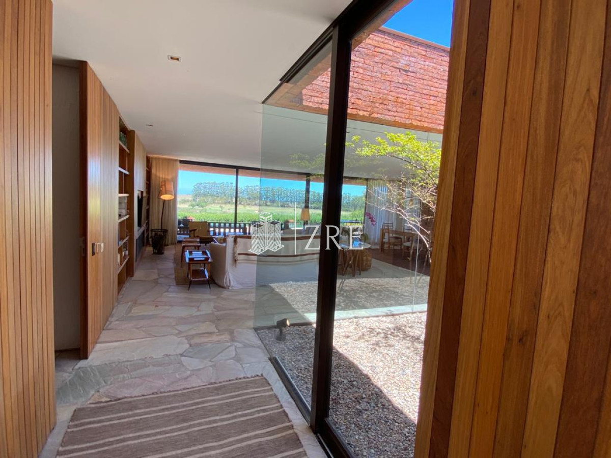 Casa ID.803 - Casa en Venta - 4 Suite-  sauna - piscina - Fasano Las Piedras  