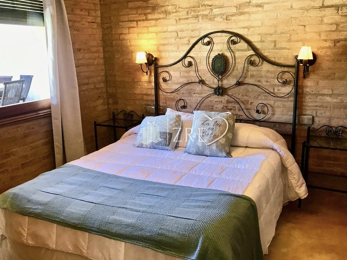 Casa ID.149 - Venta Casa - 5 dormitorios + Piscina - Manantiales 