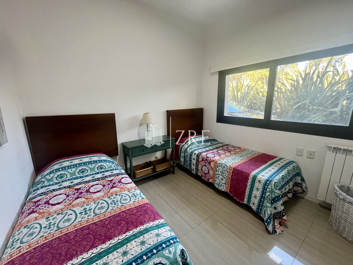 Casa ID.499 - Venta casa de dos plantas en Le Residence 