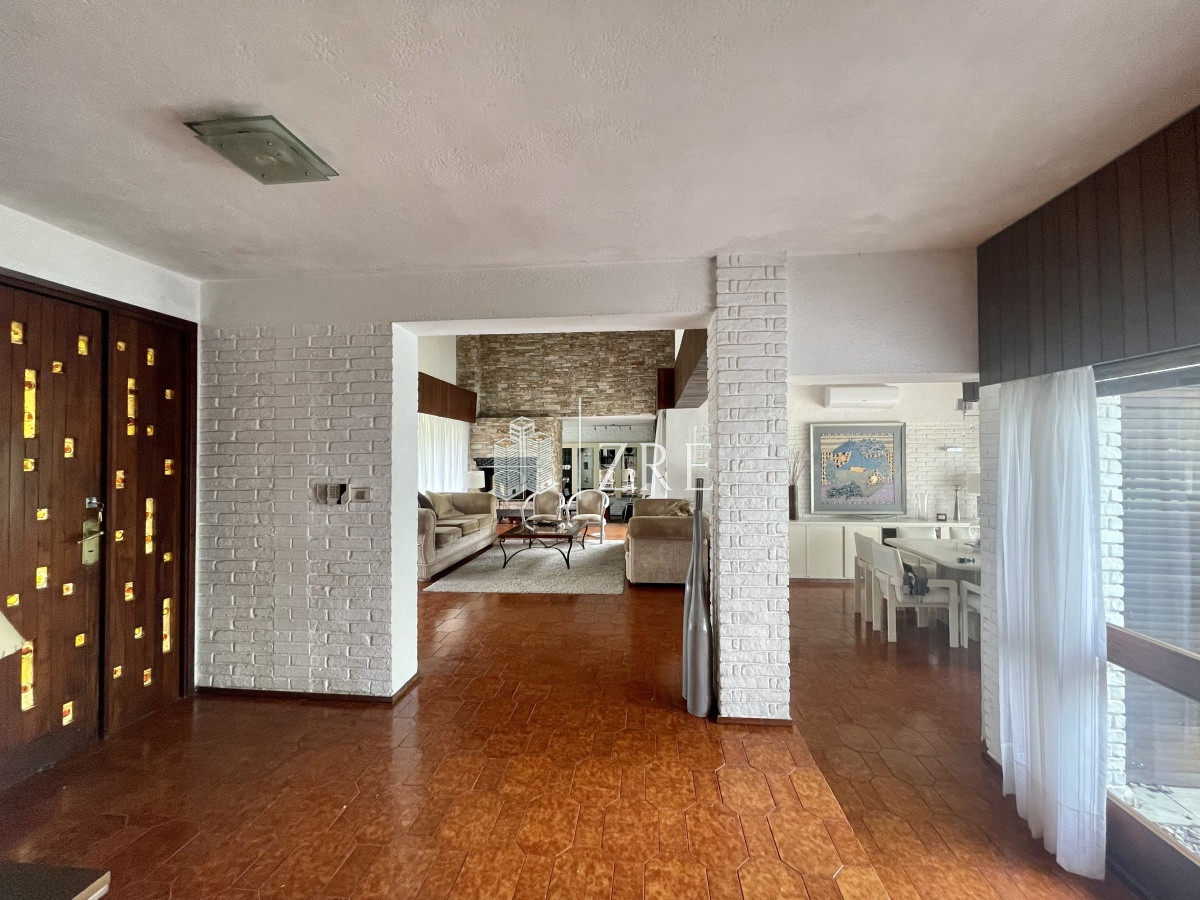 Casa ID.466 - Venta casa 8 dormitorios Punta del Este