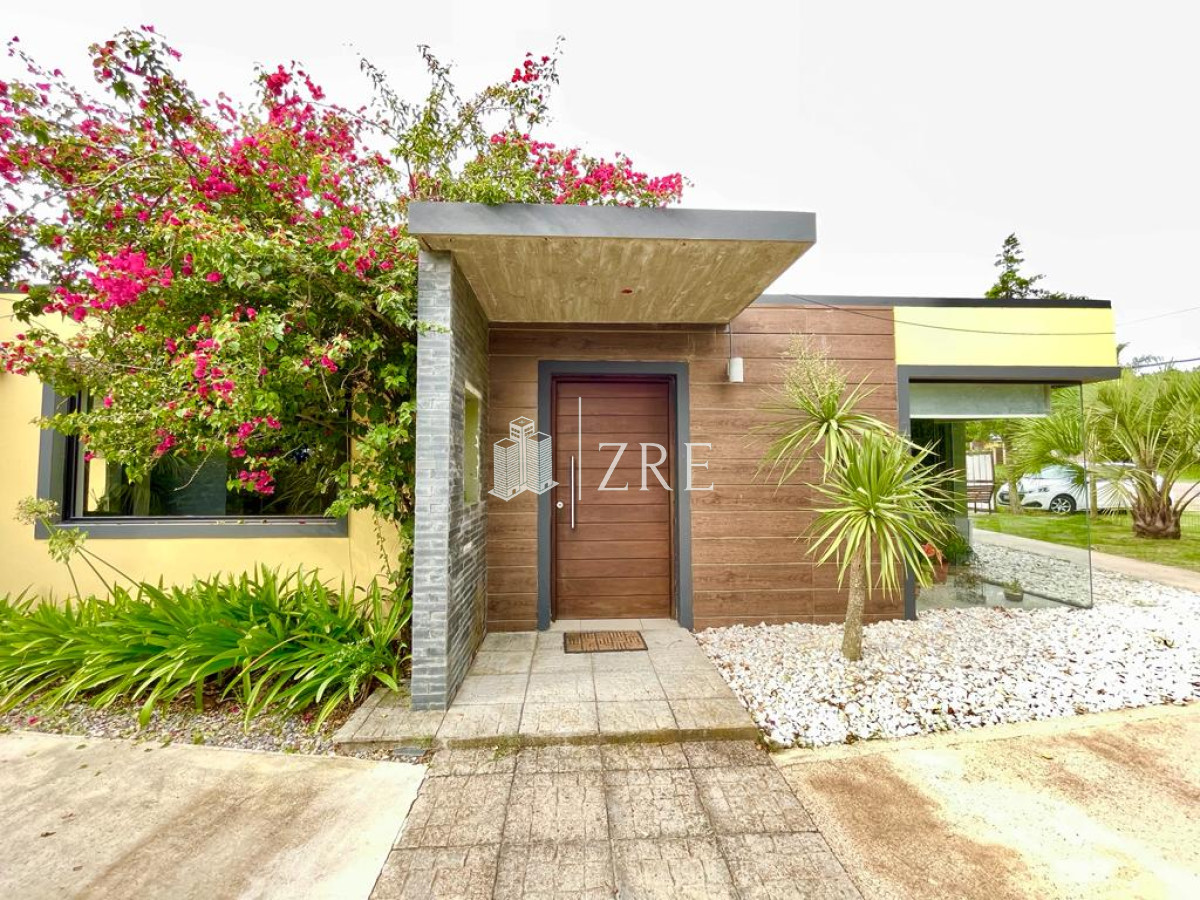 Casa ID.246 - Venta Espectacular casa 2 dormitorios con piscina - La fortuna 