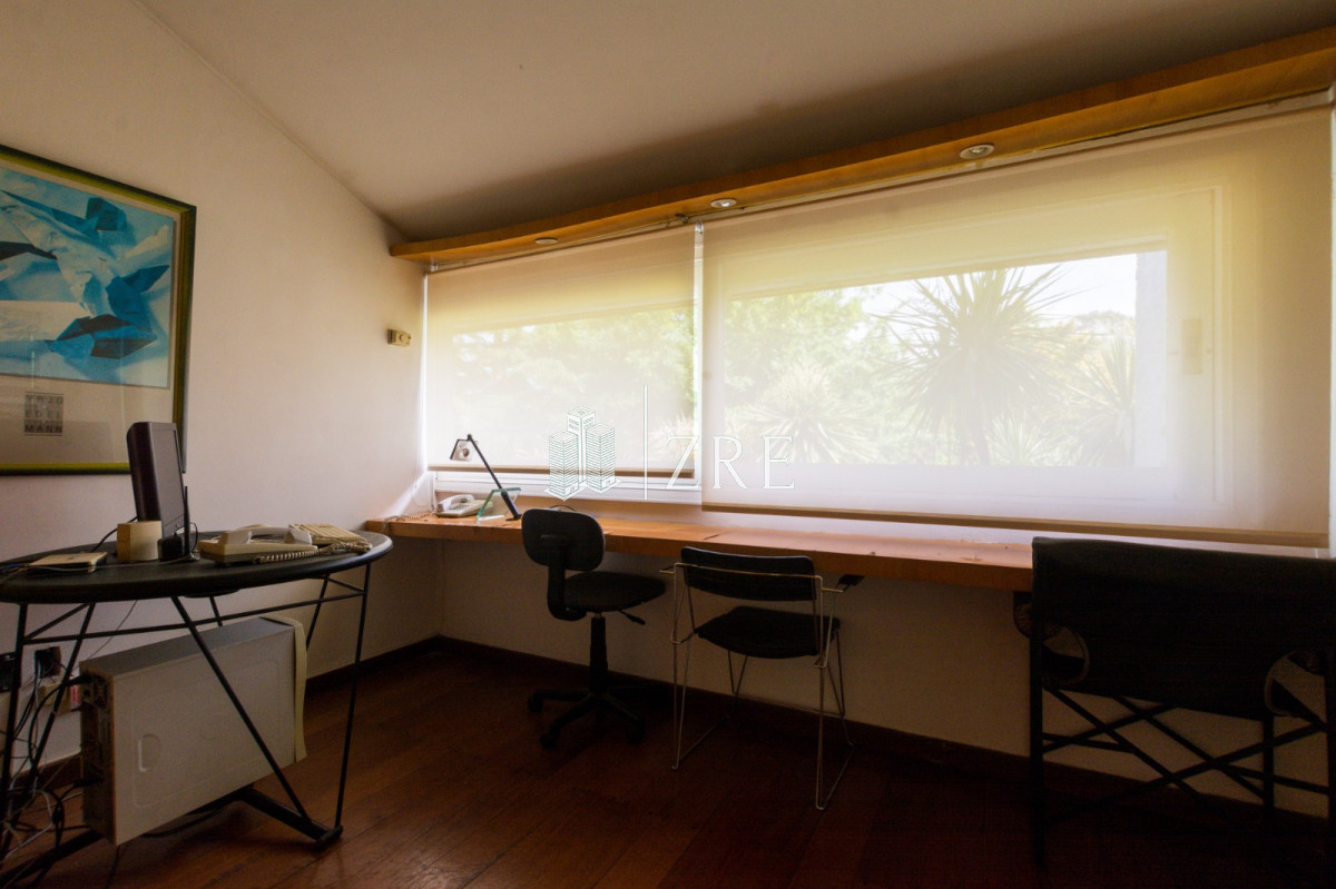 Casa ID.508 - Venta residencia en Playa Mansa Punta del Este