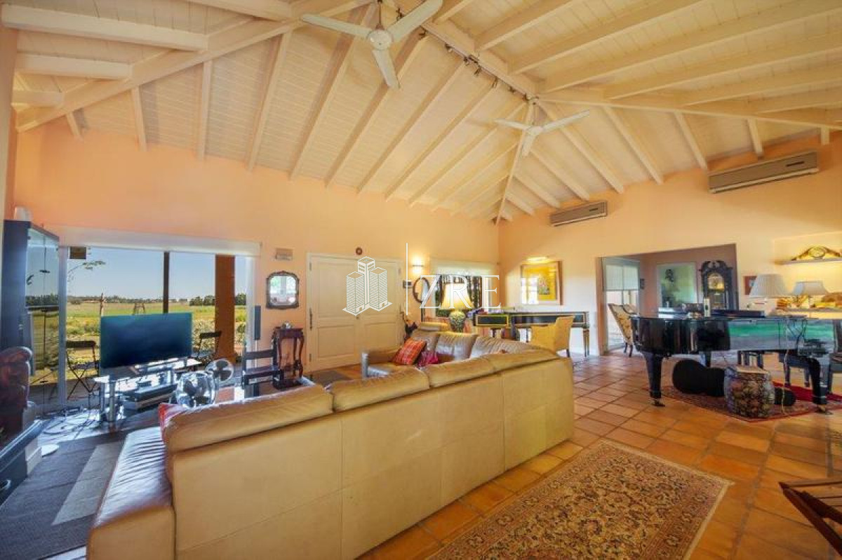 Casa ID.392 - Venta casa tipo chacra en Laguna del Diario, Punta del Este.