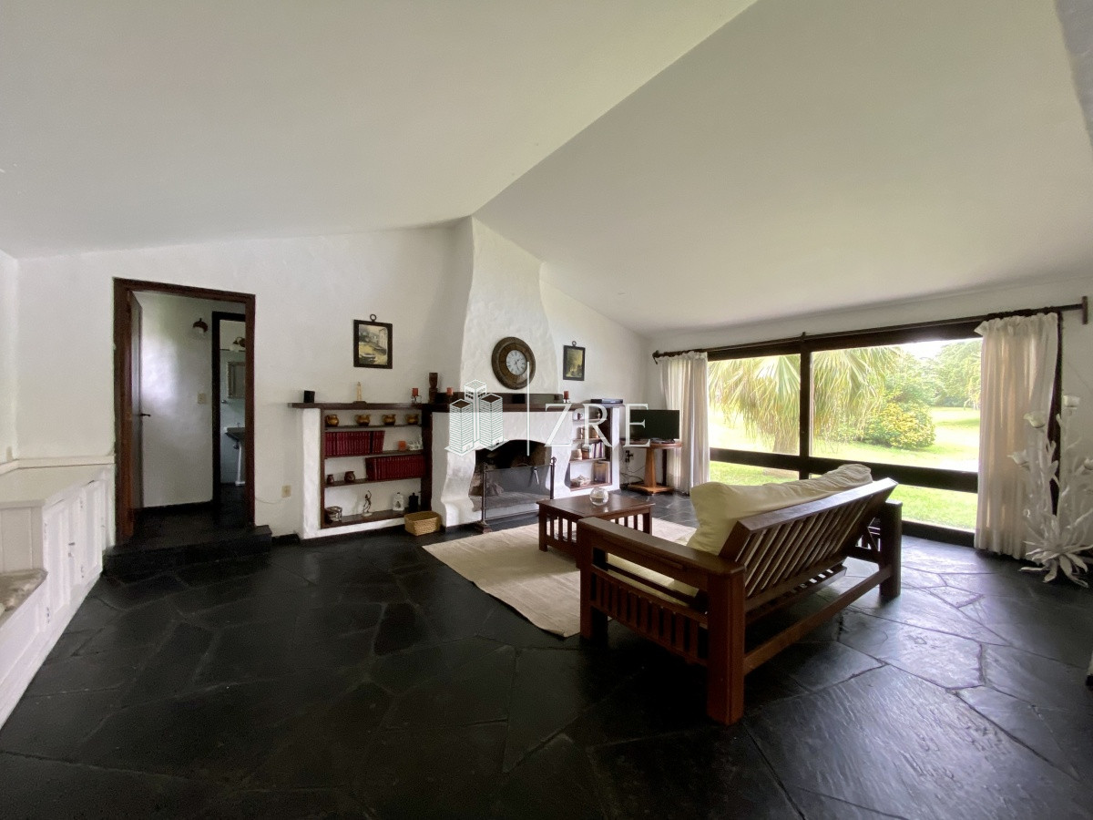 Casa ID.63 - Venta casa gran terreno