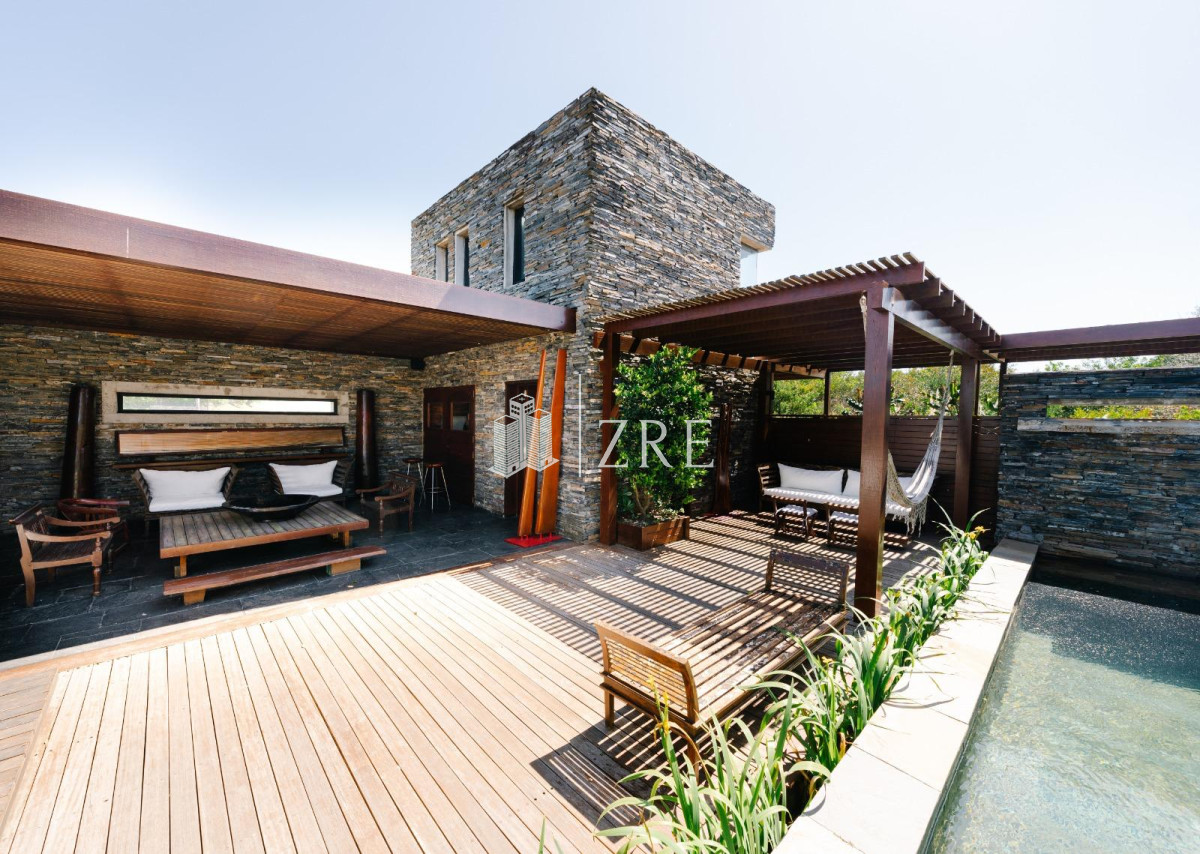 Casa ID.1349 - Alquiler casa 4 dormitorios Punta Piedras, Manantiales. 