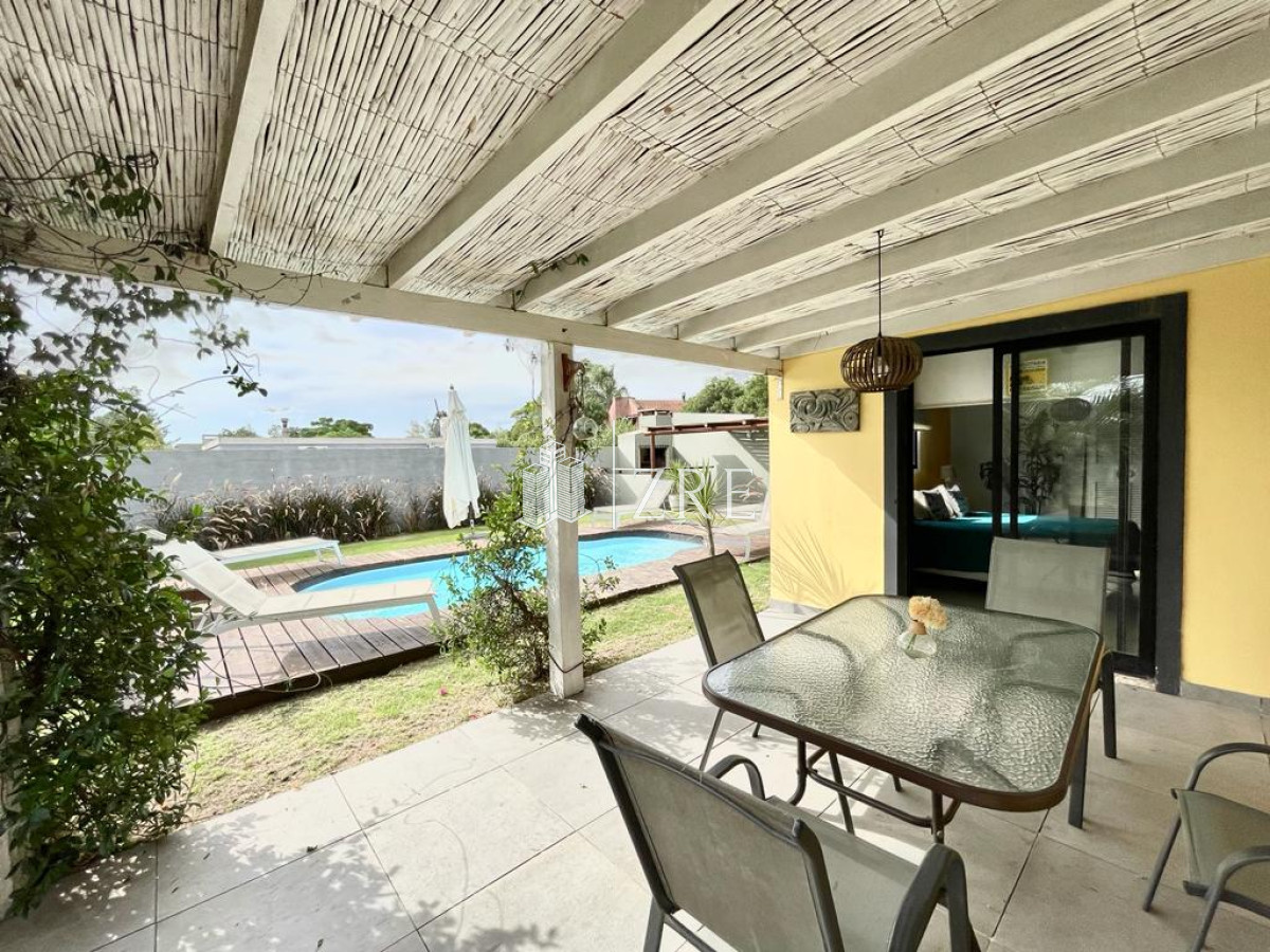 Casa ID.246 - Venta Espectacular casa 2 dormitorios con piscina - La fortuna 