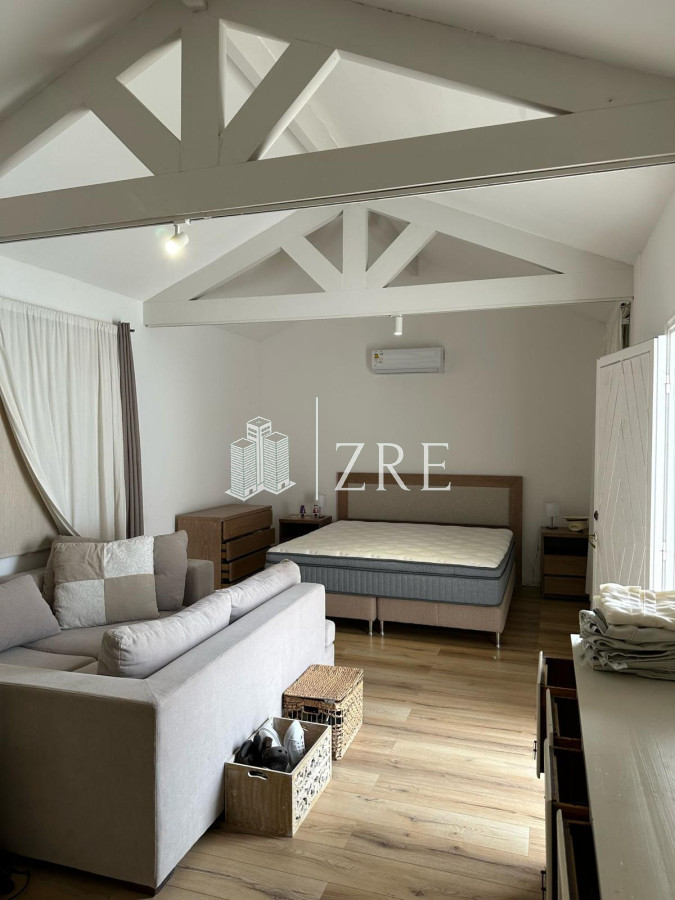 Casa ID.589 - Venta Casa 9 dormitorios