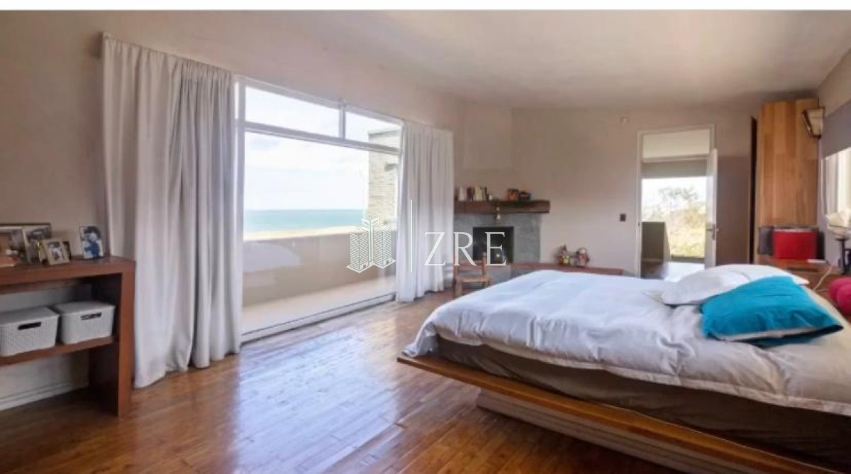 Casa ID.394 - Venta casa en playa mansa, Punta del Este