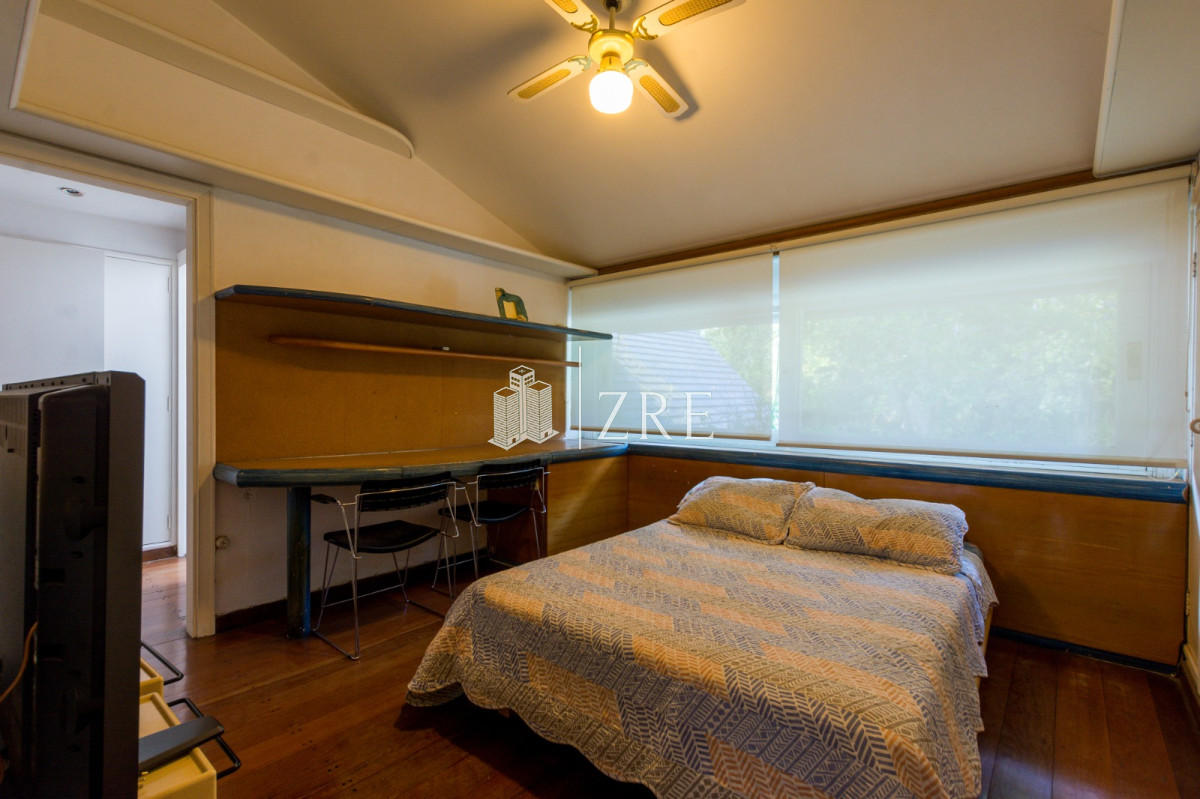 Casa ID.508 - Venta residencia en Playa Mansa Punta del Este