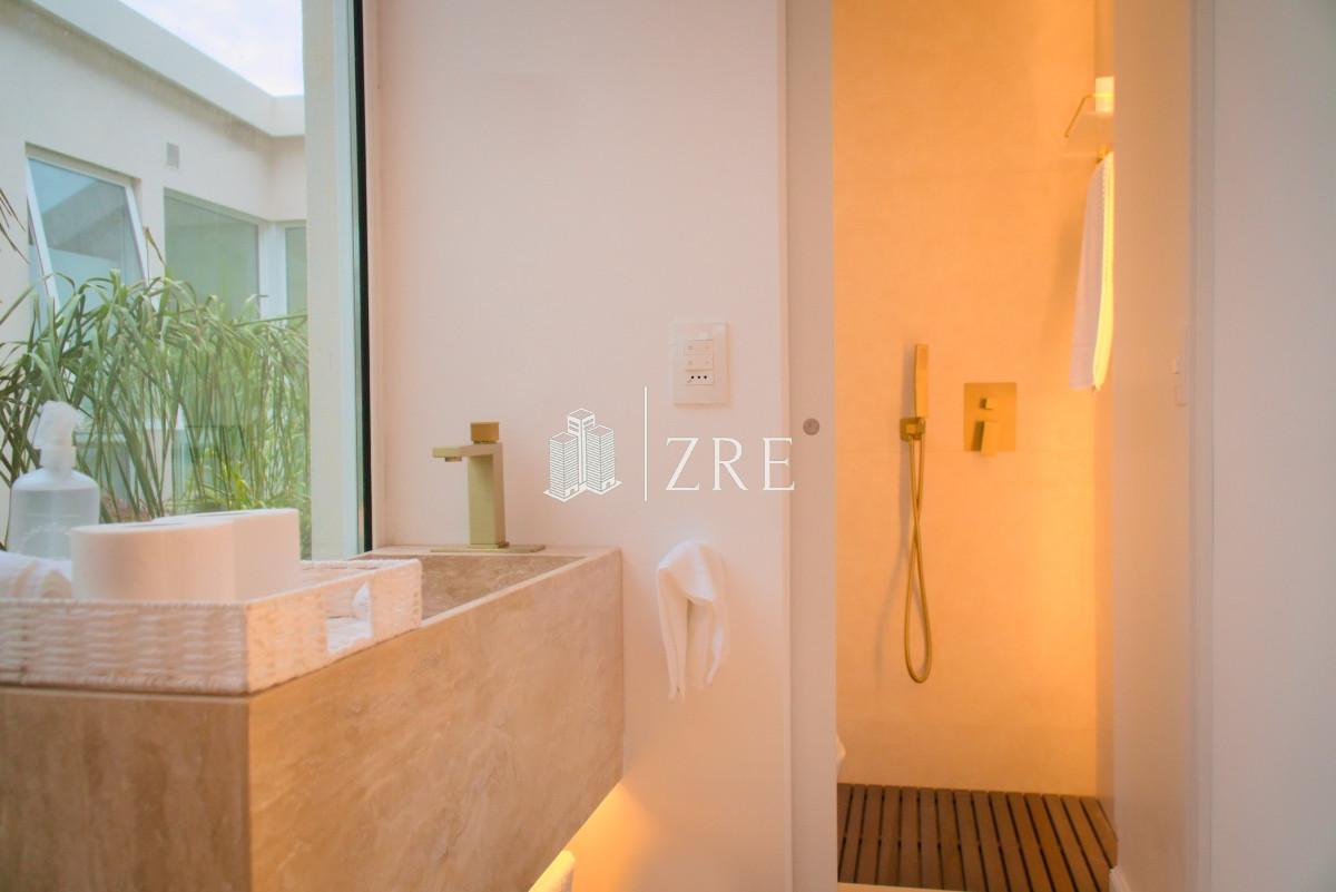 Casa ID.765 - Venta de casa 4 dormitorios