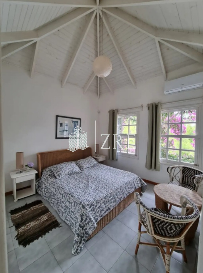 Casa ID.198 - Casa en venta 4 dormitorios La Barra