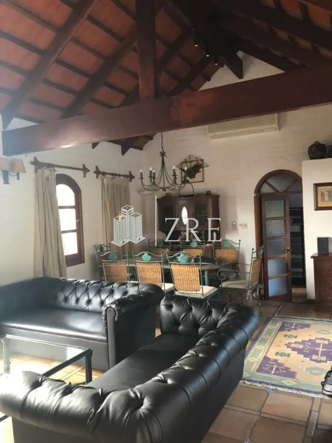 Casa ID.439 - VENTA CASA 3 DORMITORIOS