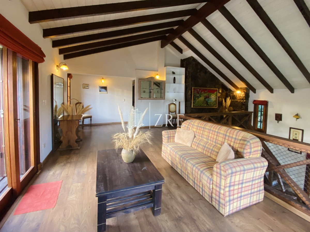 Casa ID.301 - Venta casa 3 dormitorios. Pinares Punta del Este. 