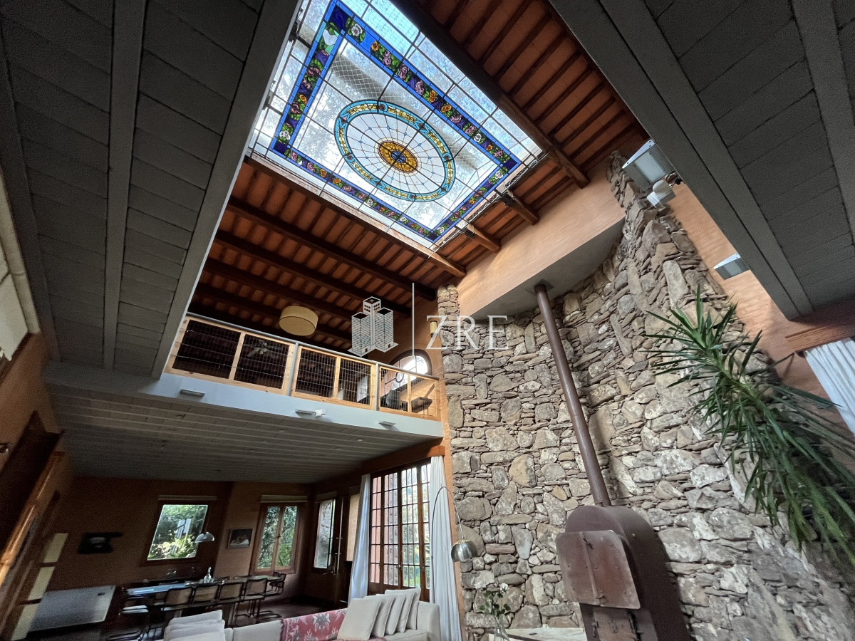 Casa ID.793 - Venta casa en  Barrio Privado La Arbolada Cinco Dormitorios Pisicina