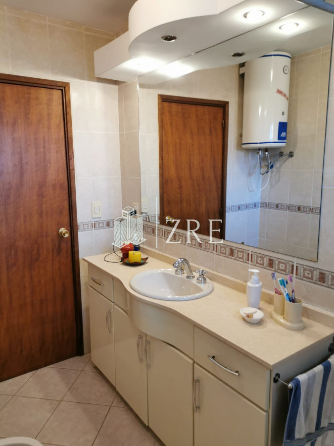 Casa ID.915 - Alquiler temporal casa  a 100 metros de la playa, Punta del Este