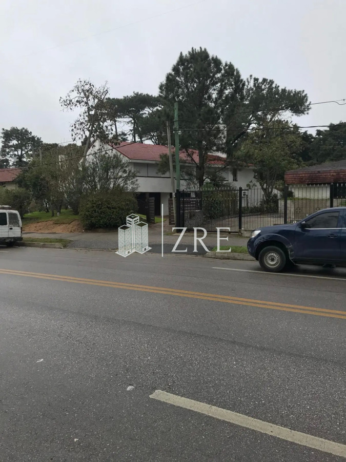 Casa ID.711 - Venta Casa en venta zona Cantegril