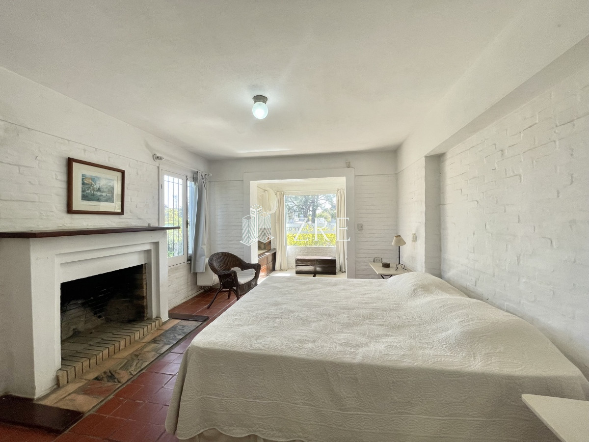 Casa ID.173 - Venta casa 5 dormitorios. Montoya, La barra. 