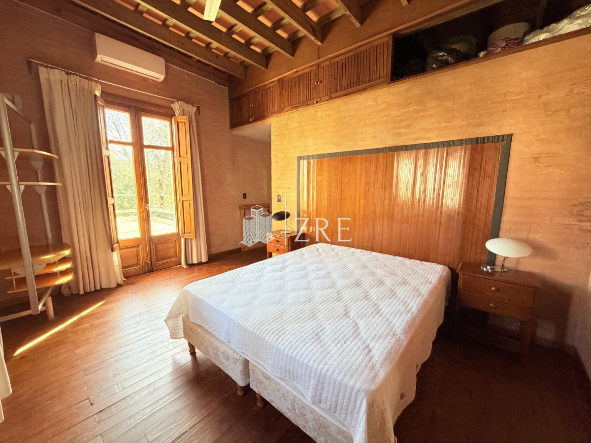 Casa ID.793 - Venta casa en  Barrio Privado La Arbolada Cinco Dormitorios Pisicina