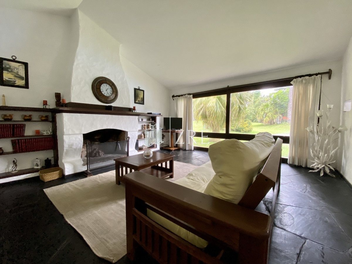 Casa ID.63 - Venta casa gran terreno