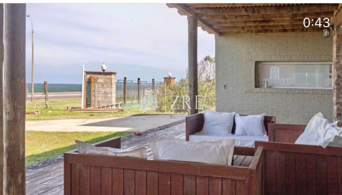 Casa ID.394 - Venta casa en playa mansa, Punta del Este