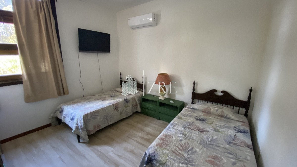 Casa ID.361 - Venta residencia en Punta Ballena. 