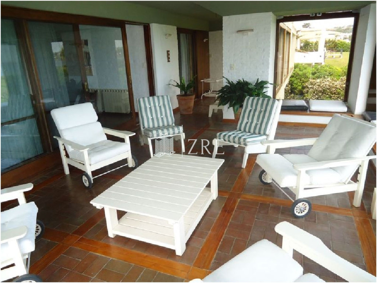Casa ID.404 - Venta apartamento primera linea solanas