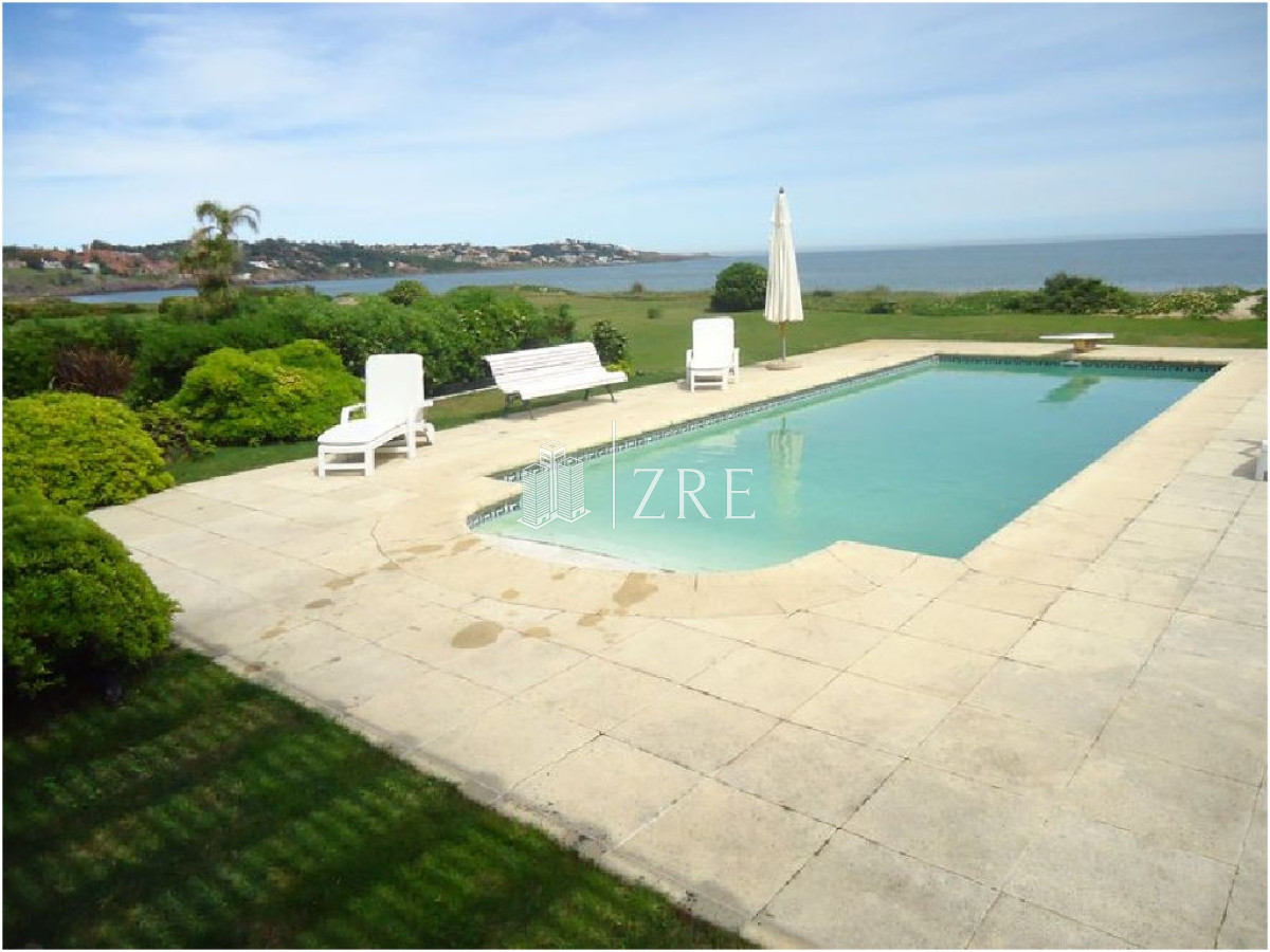 Casa ID.404 - Venta apartamento primera linea solanas