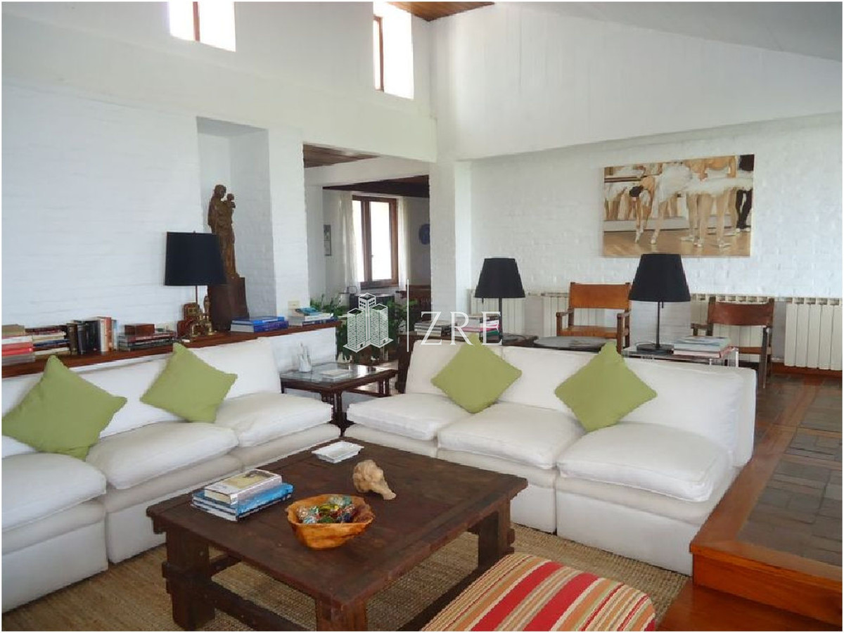 Casa ID.404 - Venta apartamento primera linea solanas