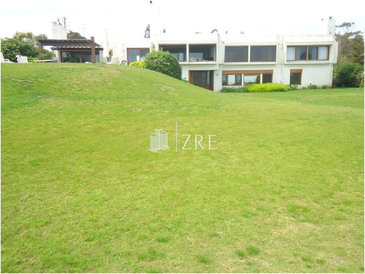 Casa ID.404 - Venta apartamento primera linea solanas