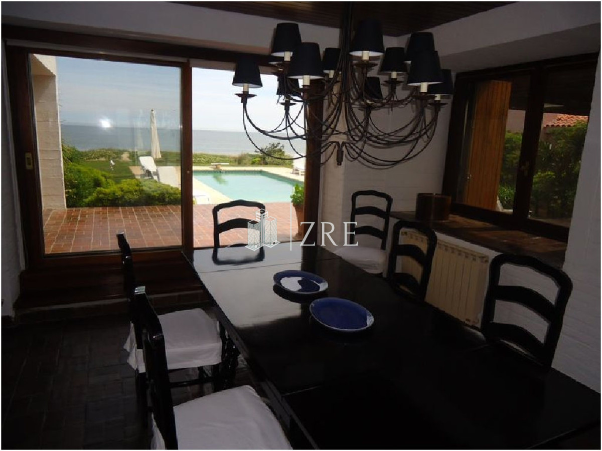 Casa ID.404 - Venta apartamento primera linea solanas