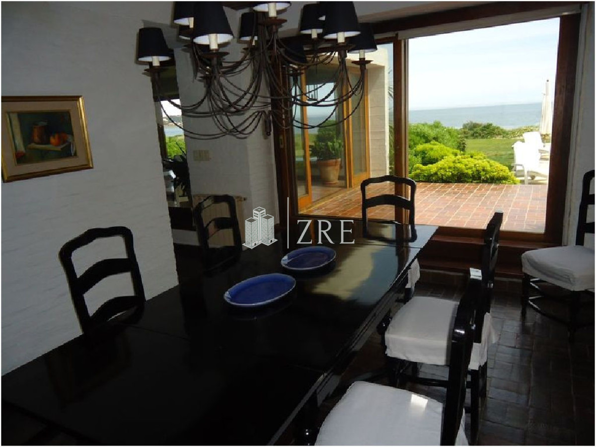 Casa ID.404 - Venta apartamento primera linea solanas